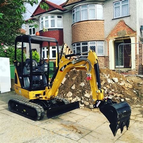 mini digger with driver hire in essex|mini excavator hire with operator.